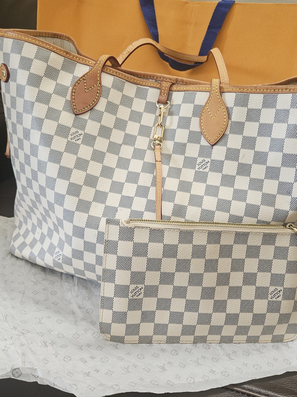 Canvas Check Tote in Gray-White with Leather Trim